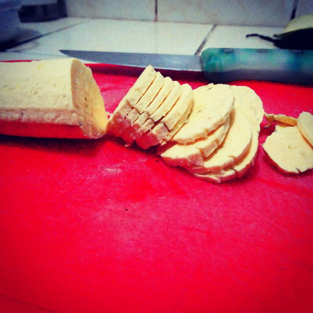 Slices green plantain