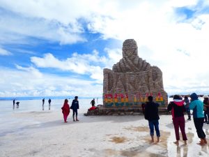 Uyuni salar bolivia dakar salt monument