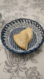 chilean food bread doblada