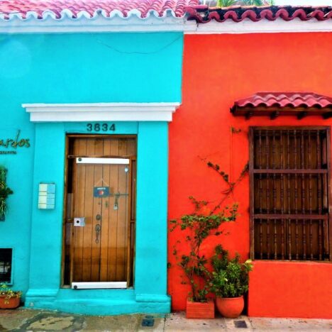 🇨🇴 Cartagena to Santa Marta or Vice Versa: Travel by Bus with a Clear Head, Stress-Free