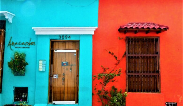 Colourful facades of colonial houses in Cartagena, Colombia