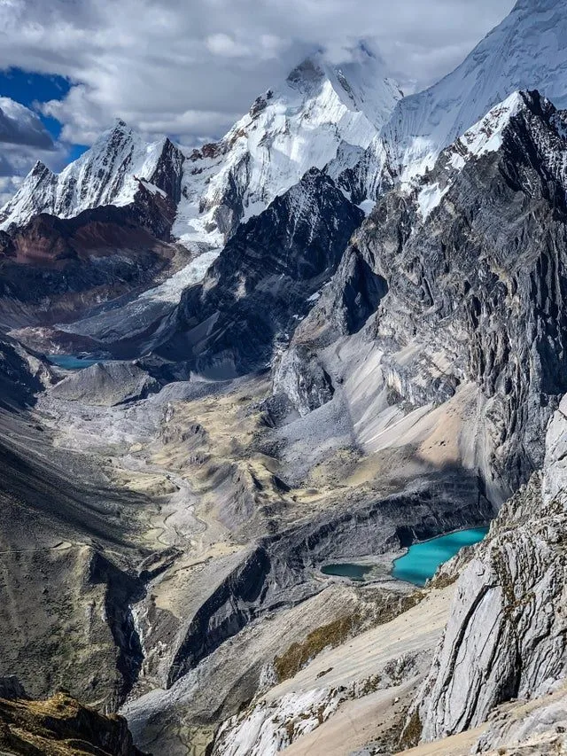 Huayhuash-trail-Peru